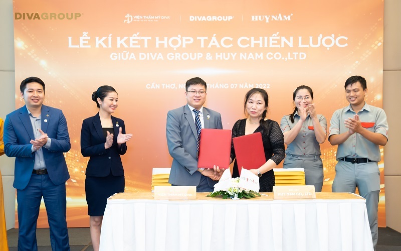 Lễ ký kết gia hạn hợp tác chiến lược giữa 2 đơn vị DIVA GROUP và Huy Nam Co.,LTD